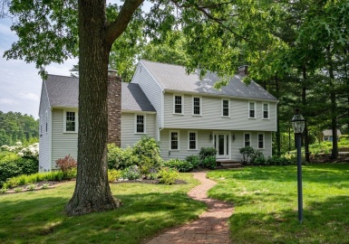 25 Ledgewood Dr, Duxbury, Massachusetts 02332, 4 Bedrooms Bedrooms, 9 Rooms Rooms,3 BathroomsBathrooms,Residential,For Sale,Ledgewood Dr,73126809