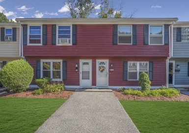 21 Orchard Ave, Haverhill, Massachusetts 01830, 2 Bedrooms Bedrooms, 4 Rooms Rooms,1.5 BathroomsBathrooms,Residential,For Sale,Groveland Estates,Orchard Ave,73166599
