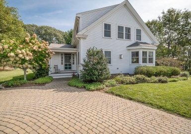 109 Wheeler St, Gloucester, Massachusetts 01930, 3 Bedrooms Bedrooms, 7 Rooms Rooms,3 BathroomsBathrooms,Residential,For Sale,Wheeler St,73166941