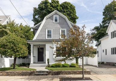 99 George Street, Medford, Massachusetts 02155, 3 Bedrooms Bedrooms, 7 Rooms Rooms,2 BathroomsBathrooms,Residential,For Sale,George Street,73161721