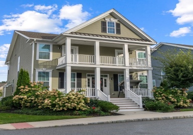 7 Bradish Ln, Westborough, Massachusetts 01581, 4 Bedrooms Bedrooms, 11 Rooms Rooms,4 BathroomsBathrooms,Residential,For Sale,Westborough Village,Bradish Ln,73168240