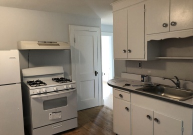 114 E Squantum, Quincy, Massachusetts 02171, 1 Bedroom Bedrooms, 4 Rooms Rooms,1 BathroomBathrooms,Residential Lease,For Rent,E Squantum,73238043