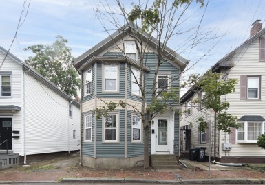 6 Rockwell Street, Cambridge, Massachusetts 02139, 3 Bedrooms Bedrooms, 8 Rooms Rooms,3 BathroomsBathrooms,Residential,For Sale,Rockwell Street,73159209