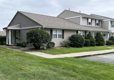 665 Center Street, Ludlow, Massachusetts 01056, 2 Bedrooms Bedrooms, 5 Rooms Rooms,3 BathroomsBathrooms,Residential,For Sale,Meadow Way Crest Condominiums,Center Street,73165772