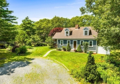 4 Mor Way, Barnstable, Massachusetts 02648, 3 Bedrooms Bedrooms, 7 Rooms Rooms,2 BathroomsBathrooms,Residential,For Sale,Mor Way,73145739