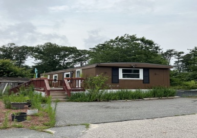300 Nathan Ellis Highway, Mashpee, Massachusetts 02649, 2 Bedrooms Bedrooms, 3 Rooms Rooms,1 BathroomBathrooms,Residential,For Sale,Nathan Ellis Highway,73139474