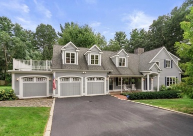 10 Old Stone Rd, Westwood, Massachusetts 02090, 4 Bedrooms Bedrooms, 12 Rooms Rooms,4.5 BathroomsBathrooms,Residential,For Sale,Old Stone Rd,73163784