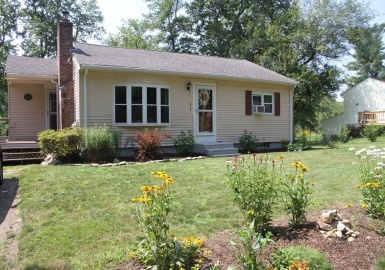 274 Cordaville Rd, Ashland, Massachusetts 01721, 3 Bedrooms Bedrooms, 5 Rooms Rooms,2 BathroomsBathrooms,Residential,For Sale,Cordaville Rd,73133157