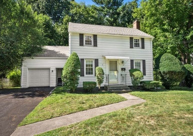291 Maple Road, Longmeadow, Massachusetts 01106, 3 Bedrooms Bedrooms, 6 Rooms Rooms,1 BathroomBathrooms,Residential,For Sale,Maple Road,73144203
