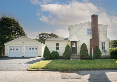 6&8 Fairview, Shrewsbury, Massachusetts 01545, 4 Bedrooms Bedrooms, 7 Rooms Rooms,2 BathroomsBathrooms,Residential,For Sale,Fairview,73164197