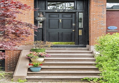 423 Broadway, Cambridge, Massachusetts 02138, 4 Bedrooms Bedrooms, 9 Rooms Rooms,3.5 BathroomsBathrooms,Residential,For Sale,Broadway,73237848