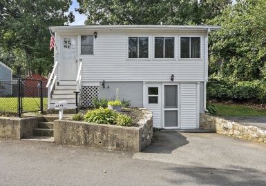 44 Patterson, Weymouth, Massachusetts 02189, 2 Bedrooms Bedrooms, 5 Rooms Rooms,1 BathroomBathrooms,Residential,For Sale,Patterson,73158065