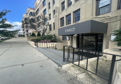 1662 Commonwealth Ave, Boston, Massachusetts 02135, 1 Bedroom Bedrooms, 3 Rooms Rooms,1 BathroomBathrooms,Residential,For Sale,1662-1666 Condominium Trust,Commonwealth Ave,73149780