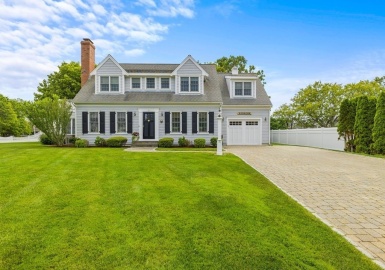 3 Dunes View Rd, Dennis, Massachusetts 02638, 4 Bedrooms Bedrooms, 10 Rooms Rooms,3.5 BathroomsBathrooms,Residential,For Sale,Dunes View Rd,73121381