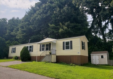 15 Shelly Lane, Marlborough, Massachusetts 01752, 2 Bedrooms Bedrooms, 4 Rooms Rooms,1.5 BathroomsBathrooms,Residential,For Sale,Shelly Lane,73138068
