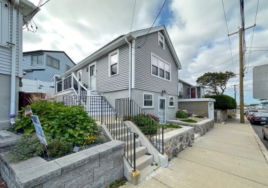 259 Endicott Ave, Revere, Massachusetts 02151, 2 Bedrooms Bedrooms, 5 Rooms Rooms,1.5 BathroomsBathrooms,Residential,For Sale,Endicott Ave,73165753