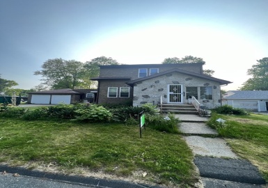 34 Anderson Ave, Worcester, Massachusetts 01604, 3 Bedrooms Bedrooms, 7 Rooms Rooms,2.5 BathroomsBathrooms,Residential,For Sale,Anderson Ave,73116739