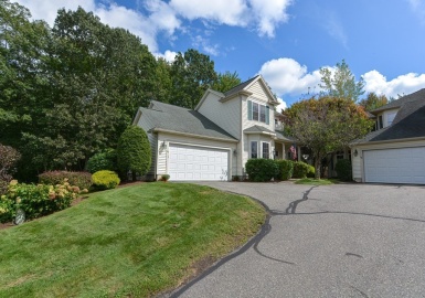 41 Village Circle, Milford, Massachusetts 01757, 2 Bedrooms Bedrooms, 8 Rooms Rooms,2.5 BathroomsBathrooms,Residential,For Sale,Village At Silver Hill,Village Circle,73159639