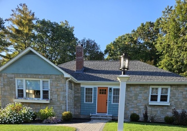 10 Driftway St, Hopedale, Massachusetts 01747, 2 Bedrooms Bedrooms, 5 Rooms Rooms,1 BathroomBathrooms,Residential,For Sale,Driftway St,73171863