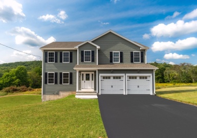 4 Upper Palmer Road, Monson, Massachusetts 01057, 4 Bedrooms Bedrooms, 7 Rooms Rooms,2.5 BathroomsBathrooms,Residential,For Sale,Upper Palmer Road,73164632
