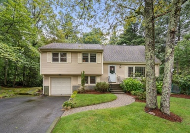 123 Warren Rd, Ashland, Massachusetts 01721, 3 Bedrooms Bedrooms, 6 Rooms Rooms,2.5 BathroomsBathrooms,Residential,For Sale,Warren Rd,73159443