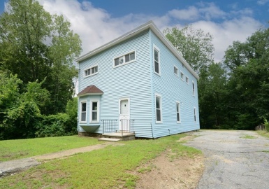 249 Ashland Ave, Southbridge, Massachusetts 01550, 4 Bedrooms Bedrooms, 8 Rooms Rooms,2 BathroomsBathrooms,Residential,For Sale,Ashland Ave,73138258
