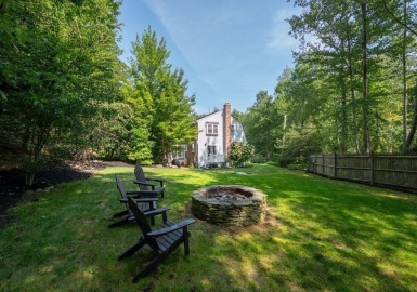 106 Doane Street, Cohasset, Massachusetts 02025, 3 Bedrooms Bedrooms, 8 Rooms Rooms,2.5 BathroomsBathrooms,Residential,For Sale,Doane Street,73156329