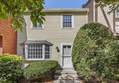 92 Prescott Dr, Chelmsford, Massachusetts 01863, 2 Bedrooms Bedrooms, 6 Rooms Rooms,1.5 BathroomsBathrooms,Residential,For Sale,Prescott Dr,73163520