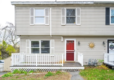 18 Alton Ave, Haverhill, Massachusetts 01835, 2 Bedrooms Bedrooms, 4 Rooms Rooms,1.5 BathroomsBathrooms,Residential,For Sale,Alton Ave,73179587