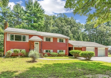 319 Hemenway St., Marlborough, Massachusetts 01752, 3 Bedrooms Bedrooms, 7 Rooms Rooms,2 BathroomsBathrooms,Residential,For Sale,Hemenway St.,73154064