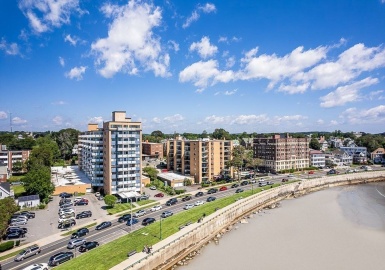 300 Lynn Shore Dr, Lynn, Massachusetts 01902, 2 Bedrooms Bedrooms, 5 Rooms Rooms,2 BathroomsBathrooms,Residential,For Sale,300 Lynn Shore Drive,Lynn Shore Dr,73163580