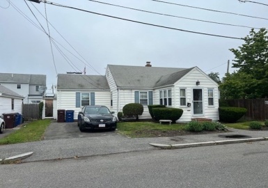 5 Blanchard Ave, Revere, Massachusetts 02151, 3 Bedrooms Bedrooms, 5 Rooms Rooms,1 BathroomBathrooms,Residential,For Sale,Blanchard Ave,73126952