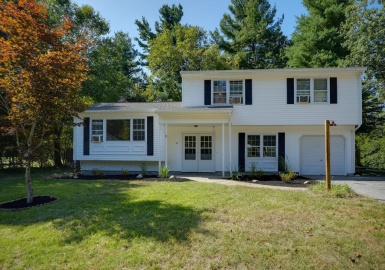 42 Westfield Dr, Holliston, Massachusetts 01746, 4 Bedrooms Bedrooms, 8 Rooms Rooms,2 BathroomsBathrooms,Residential,For Sale,Westfield Dr,73147394