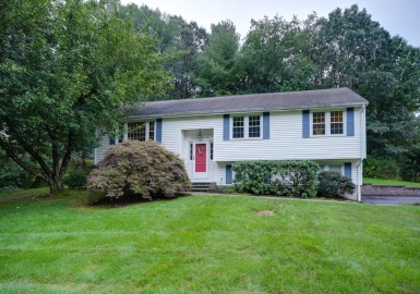 623 Central St, Holliston, Massachusetts 01746, 3 Bedrooms Bedrooms, 7 Rooms Rooms,2.5 BathroomsBathrooms,Residential,For Sale,Central St,73158229