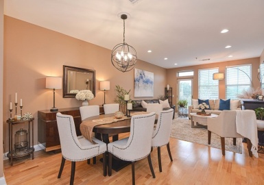 2 Harvest Drive, North Andover, Massachusetts 01845, 2 Bedrooms Bedrooms, 5 Rooms Rooms,2 BathroomsBathrooms,Residential,For Sale,Oakridge Village,Harvest Drive,73163354