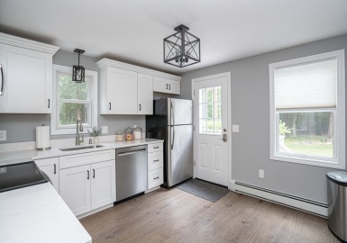 13 Flintlock Ln, Lakeville, Massachusetts 02347, 3 Bedrooms Bedrooms, 8 Rooms Rooms,1.5 BathroomsBathrooms,Residential,For Sale,Flintlock Ln,73127164