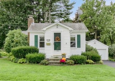 19 Fairhill Road, Holden, Massachusetts 01520, 3 Bedrooms Bedrooms, 6 Rooms Rooms,1 BathroomBathrooms,Residential,For Sale,Fairhill Road,73164908