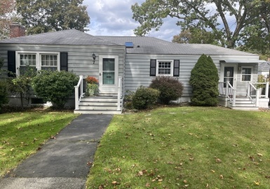 7 Asbury Rd, Worcester, Massachusetts 01602, 3 Bedrooms Bedrooms, 6 Rooms Rooms,2 BathroomsBathrooms,Residential,For Sale,Asbury Rd,73169254