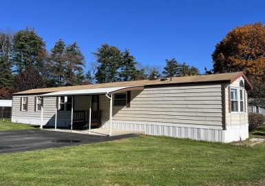 226 Park Circle, Sturbridge, Massachusetts 01566, 2 Bedrooms Bedrooms, 4 Rooms Rooms,2 BathroomsBathrooms,Residential,For Sale,Park Circle,73175710