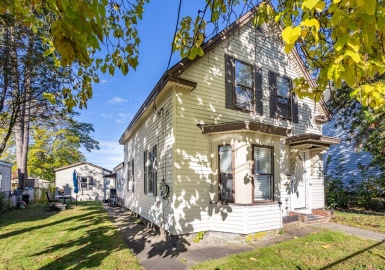 140 Hampshire St, Lowell, Massachusetts 01850, 3 Bedrooms Bedrooms, 6 Rooms Rooms,1 BathroomBathrooms,Residential,For Sale,Hampshire St,73174204