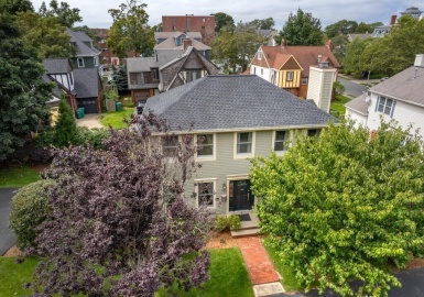 7 Spinney Path, Lynn, Massachusetts 01902, 3 Bedrooms Bedrooms, 6 Rooms Rooms,2 BathroomsBathrooms,Residential,For Sale,Spinney Path,73153461