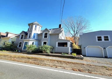 624 Western Avenue, Gloucester, Massachusetts 01930, 3 Bedrooms Bedrooms, 8 Rooms Rooms,2 BathroomsBathrooms,Residential,For Sale,Western Avenue,73175358
