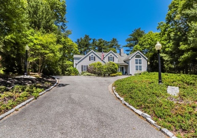 66 Carlisle Drive, Barnstable, Massachusetts 02655, 3 Bedrooms Bedrooms, 8 Rooms Rooms,2.5 BathroomsBathrooms,Residential,For Sale,Carlisle Drive,73118714