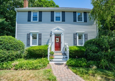 36 Sandra Way, Plymouth, Massachusetts 02360, 3 Bedrooms Bedrooms, 9 Rooms Rooms,2 BathroomsBathrooms,Residential,For Sale,Sandra Way,73144681