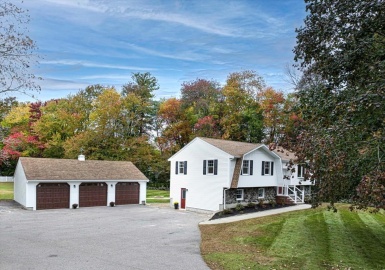 4 Bullard Circle, Medway, Massachusetts 02053, 3 Bedrooms Bedrooms, 9 Rooms Rooms,2.5 BathroomsBathrooms,Residential,For Sale,Bullard Circle,73172058