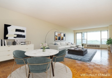 111 Perkins Street, Boston, Massachusetts 02130, 1 Bedroom Bedrooms, 4 Rooms Rooms,1 BathroomBathrooms,Residential,For Sale,Jamaicaway Tower And Townhouuses,Perkins Street,73149681