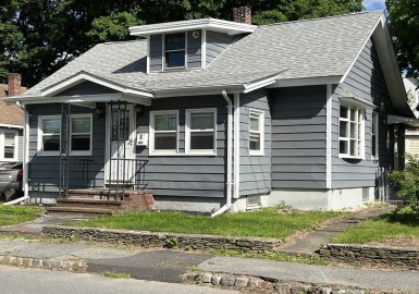8 Shores St, Taunton, Massachusetts 02780, 2 Bedrooms Bedrooms, 5 Rooms Rooms,1 BathroomBathrooms,Residential,For Sale,Shores St,73116552