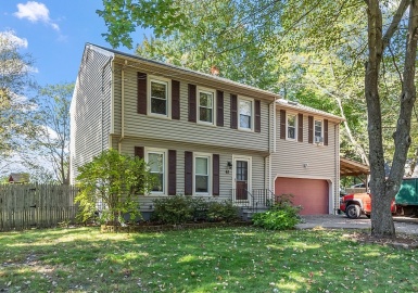 62 Standish, Haverhill, Massachusetts 01830, 5 Bedrooms Bedrooms, 8 Rooms Rooms,2.5 BathroomsBathrooms,Residential,For Sale,Standish,73168831