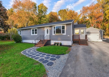 9 Surrey Lane, Webster, Massachusetts 01570, 4 Bedrooms Bedrooms, 9 Rooms Rooms,2 BathroomsBathrooms,Residential,For Sale,Surrey Lane,73170957