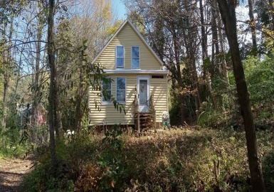 41 Hill St, Auburn, Massachusetts 01501, 1 Bedroom Bedrooms, 4 Rooms Rooms,1 BathroomBathrooms,Residential,For Sale,Hill St,73168628